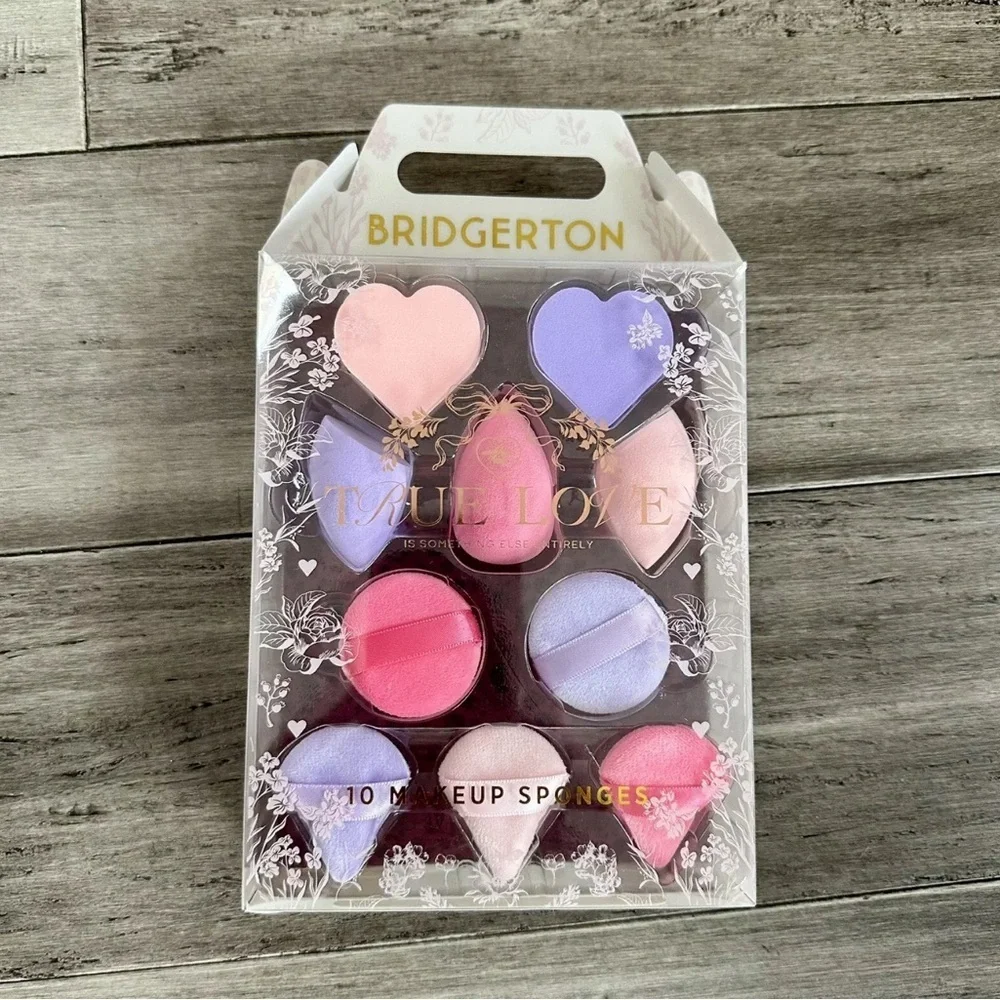 Bridgerton Heart-Shaped Makeup Sponges